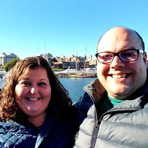 Meet your Posher, Casey